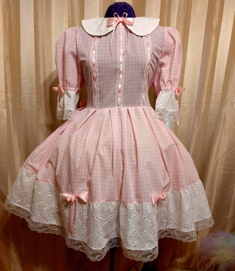 Innocent Gingham Dress with eyelet lace, Peter Pan collar, Sissy, Lolita